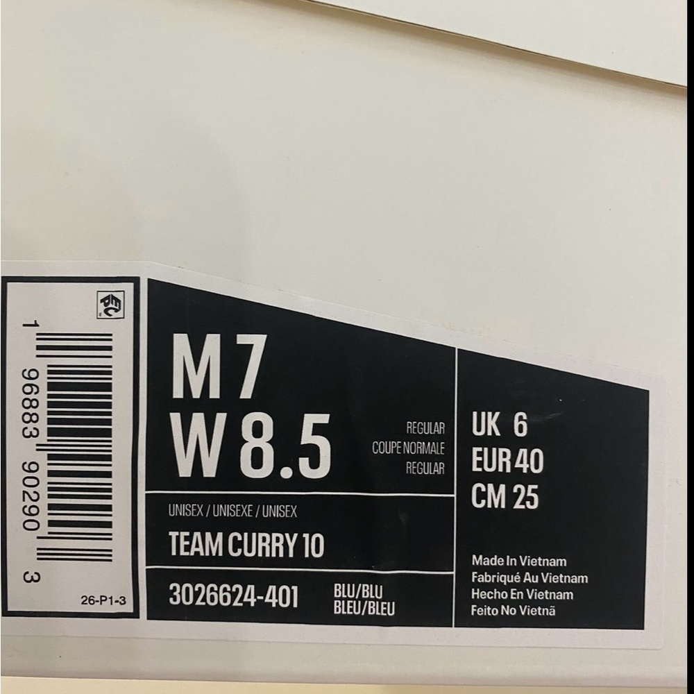 Curry 10’s size 7 team blue color way - Picture 6 of 7